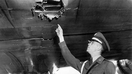 Nach der Attacke. 22 Einschüsse wurden in der Air-France-Maschine gezählt.