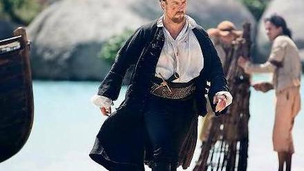 Captain Flint (Toby Stephens).