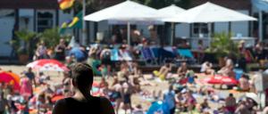 An einer illegalen Badestelle gegenüber vom Strandbad Plötzensee kam ein Mann ums Leben.
