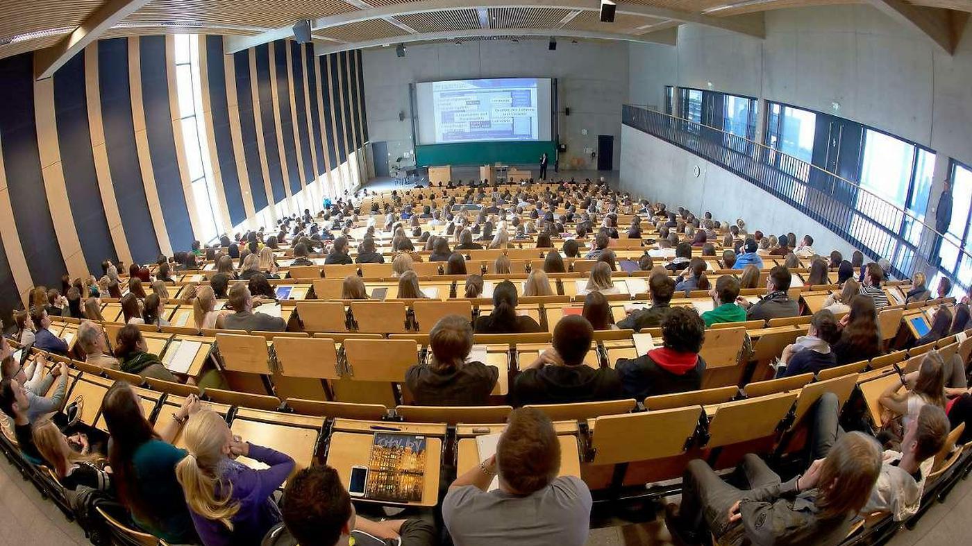 Studenten und Hochschulen von heute: Uni-Dozenten müssen vor allem ...