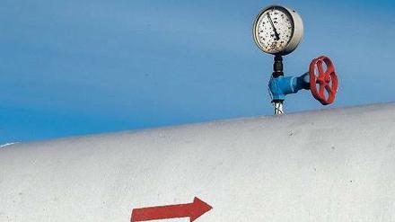 Keine Einbahnstraße. Sanktionen gegen den Öl-Exporteur Russland könnten in der Folge auch die Geschäfte deutscher Außenhändler negativ beeinflussen. 