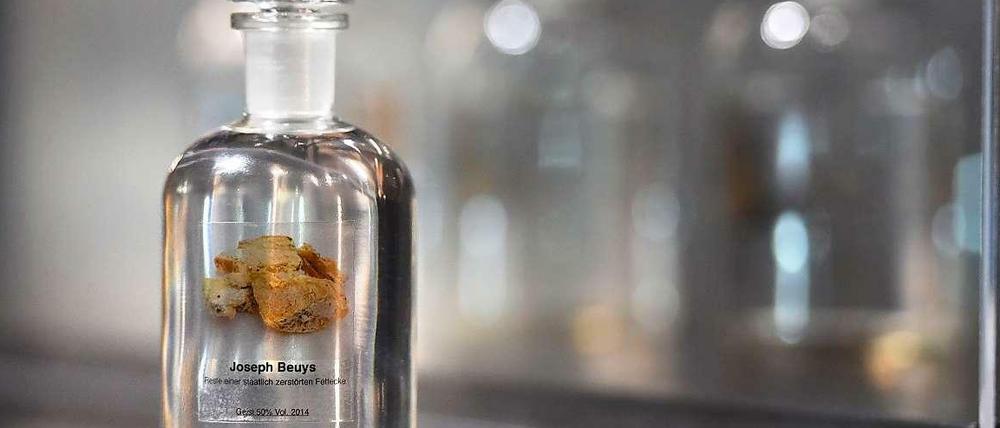 Schnapsidee: Joseph Beuys' Fettecke gibt es jetzt auch zum Trinken.