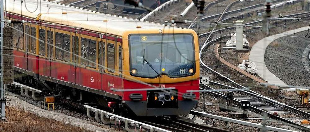 Ausgeschrieben sind die Nord-Süd-Strecken sowie das Netz „Stadtbahn“. 