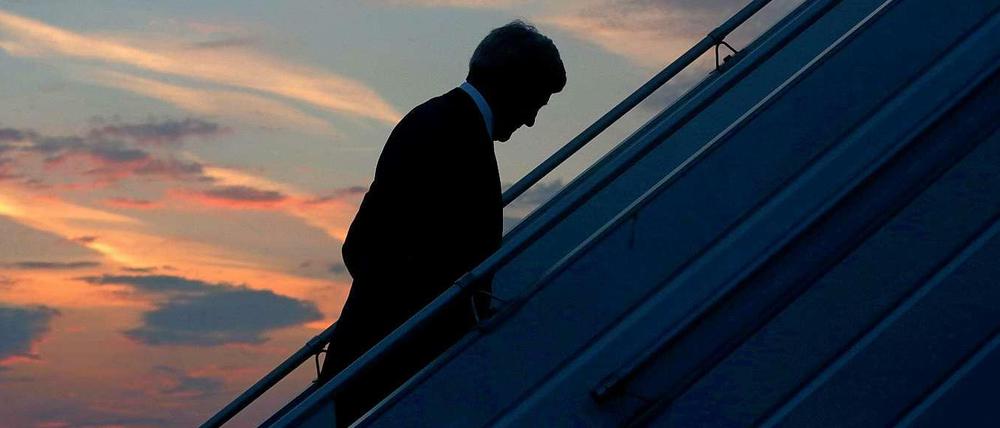 Abgang: US-Außenminister Kerry kehrt unverrichteter Dinge nach Washington zurück.