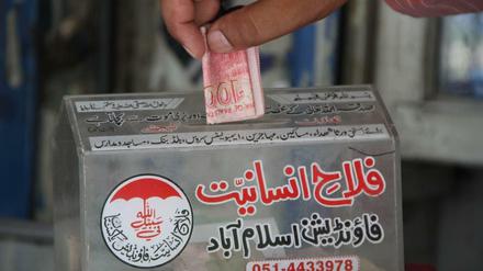 Gerade im Fastenmonat Ramadan spenden viele Muslime für wohltätige Zwecke.