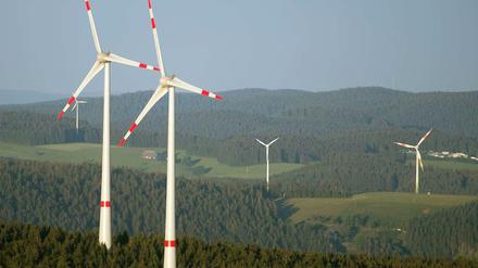 Volle Kraft voraus. Kurz vor der EEG-Reform inklusive Kürzung der Förderung wurden nochmal jede Menge Windräder aufgestellt oder zumindest genehmigt.