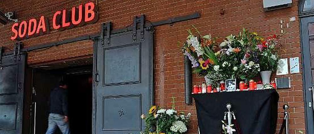 Ein Türsteher wurde im September 2013 vor dem Soda-Club in Berlin-Prenzlauer Berg niedergeschossen. Der 39-Jährige starb kurze Zeit später in einem Krankenhaus.