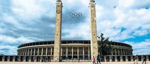 Im Olympiastadion könnten die Eröffnung, die Abschlussfeier und das Fußballfinale der Spiele stattfinden. 