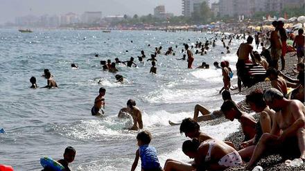 Türkische Strände - wie hier in Antalya - sind bei russischen Urlaubern besonders beliebt.