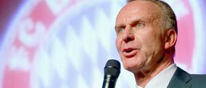 Bayern-Vorstand Rummenigge: Financial Fairplay ins Bundesliga-Lizenzierungsverfahren.