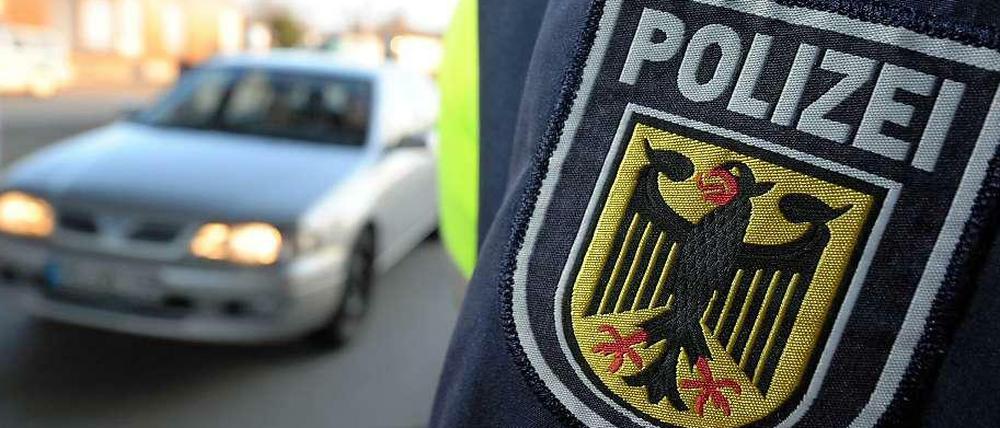Die Bundespolizei fasste die beiden mutmaßlichen Täter, die am Sonntag einen Mann in der S-Bahn verprügelten