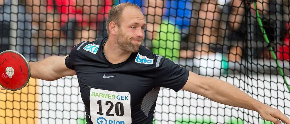 Robert Harting, 29, wurde dreimal Weltmeister und 2012 Olympiasieger im Diskuswurf. In Kienbaum bereitet er sich auf die EM Mitte August vor. 