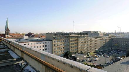 Der Stasi-Komplex an der Normannenstraße steht weitgehend leer. Eine Bibliothek hineinzudenken, kostet allerdings viel Fantasie.
