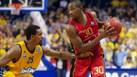 Erprobt: Tabu (r.) im Eurocup 2014 gegen Alba.