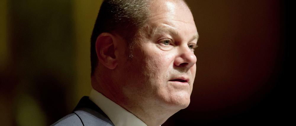 Olaf Scholz, Erster Bürgermeister von Hamburg: Twittert eher blutleer.