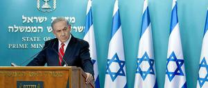 Israels Ministerpräsident Netanjahu bei einer Pressekonferenz.