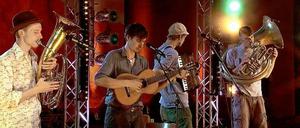 Bayerische Burschen. Matthias Meichelböck, Michael von Mücke, Maxi Pongratz und Martin von Mücke sind Kofelgschroa.