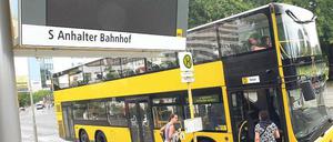 Überraschungseffekt. Wann kommt ein Bus? Ist das elektronische Informationssystem namens „Daisy“ kaputt, bleibt’s an der Haltestelle spannend – so wie am Dienstag.