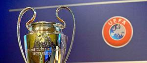 Der Henkelpott: In der Champions League geht es um dieses Schmuckstück - und eine ganze Menge Geld. Mit welchem Gegner spielt Bayer Leverkusen den Einzug in die Gruppenphase aus?