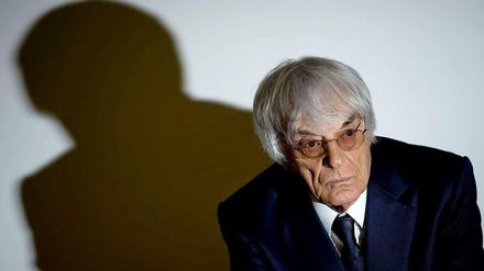 Bernie Ecclestone kommt gegen Zahlung von 100 Millionen Dollar frei.