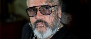 Der wohl berühmteste Türsteher Berlins, Sven Marquardt, ist ausnahmsweise mal nicht vorm sondern im Berghain anzutreffen - samt seiner Kunstwerke.