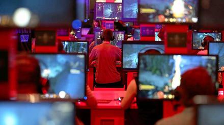 Auf der Gamescom in Köln treffen sich jedes Jahr Hersteller und Fans von Computerspielen.