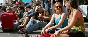 Altmigranten und ihre Kinder, Neumigranten und solche die es gerne sein wollen: In Kreuzberg, Neukölln und Wedding vermischen sich die Sprachen.