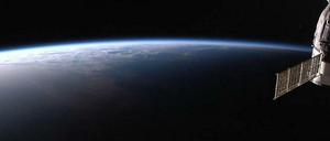 Von der ISS aus betrachtet wirken die Raketen über Gaza und Israel wie kleine flackernde Lichter.