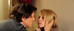 Priklopil (Thure Lindhardt) hält Natascha (Antonia Campbell-Hughes) acht Jahre lang in seiner Gewalt.