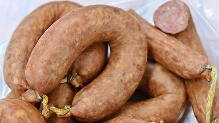 In Dänemark sind zwölf Menschen gestorben, nachdem sie mit Listerien-Bakterien infizierte Wurst gegessen hatten.