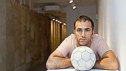 Der israelische Künstler Khaled Jarrar
