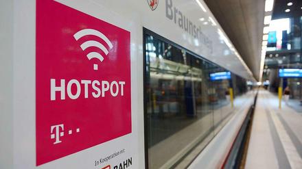 Reisen im Zug soll komfortabler werden. Internet-Verbindungen sollen stabiler werden, zudem werden bessere Unterhaltungsangebote getestet. 