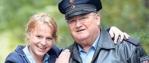 Märkische Marken. Olga Lenski und Horst Krause, hier 2013 beim Dreh in Groß Glienicke im Norden Potsdams. 