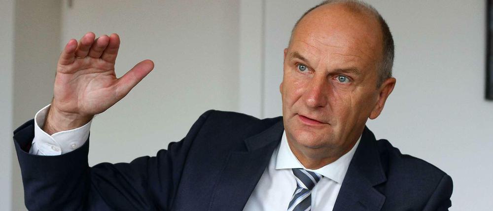 Brandenburgs Ministerpräsident Dietmar Woidke (SPD) will mit der Linkspartei weiter regieren. 