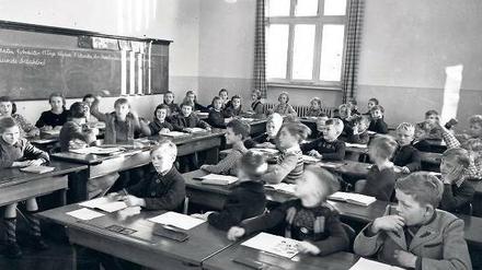 Schüler in Deutschland um 1950.