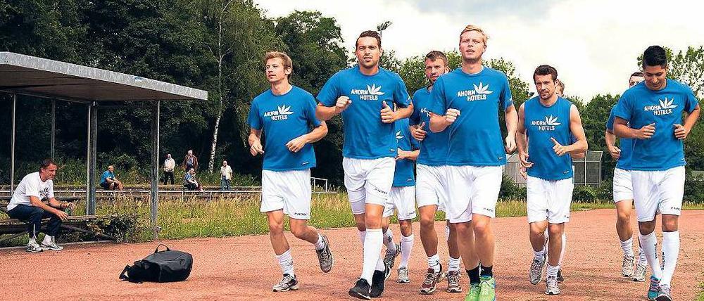 Läuft doch! Viktorias Team ist zum ersten Mal seit 61 Jahren wieder im DFB-Pokal dabei.