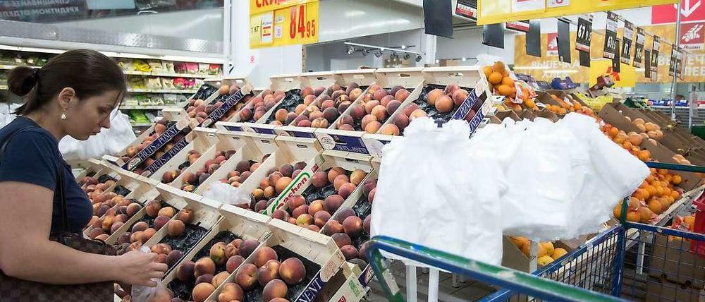 Noch herrscht Vielfalt. Doch russische Einzelhändler suchen bereits nach Ersatz. Preissteigerungen machen sich bereits bemerkbar. 