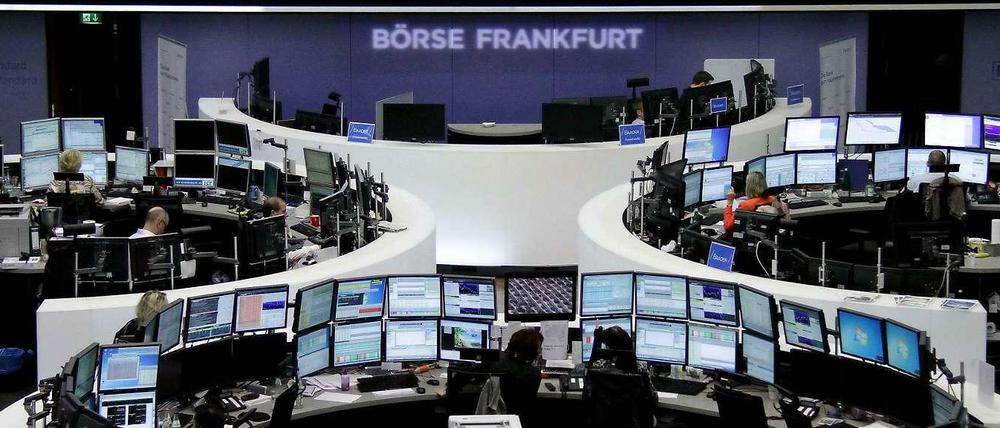 Die Dax-Konzerne haben einen geringen Umsatz gemacht - und dennoch mehr Gewinne.