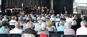 Premiere. Der musikalische Auftritt am Flughafen BER war Teil der Brandenburgischen Sommerkonzerte.