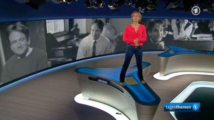 Tagesthemen-Moderatorin Caren Miosga stieg #aufdietische als Würdigung für den verstorbenen Robin Williams. 