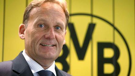 Hans-Joachim Watzke, Geschäftsführer von Borussia Dortmund, muss seine Aktionäre bei Laune halten - angesichts der mickrigen Dividende von zehn Cent ist das nicht einfach. 