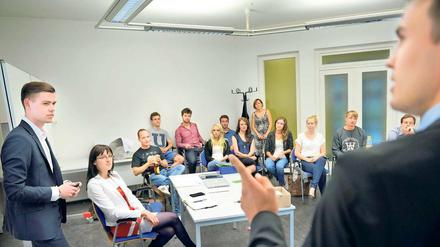 Dauereinsatz. Vereinstreffen nutzen die Nachwuchsberater zum Training.