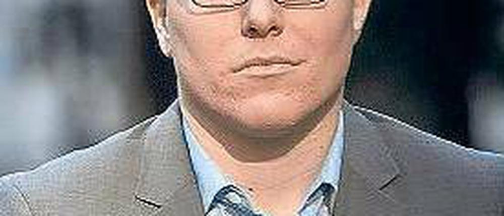 Daniel Drepper ist Mitgründer und Senior Reporter des gemeinnützigen Recherchebüros CORRECT!V (correctiv.org).