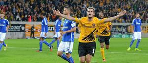 Justin Eilers und Dynamo Dresden jubeln über den Pokalcoup gegen Schalke 04.