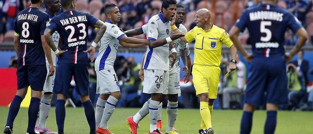 Im Mittelpunkt: Bastias brasilianischer Stürmer Brandao während des Spiels bei Paris St. Germain.