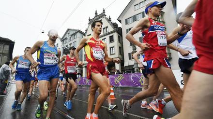 Noch beim Wettbewerb über 20 Kilometer lief für die Geher alles normal bei der Leichtathletik-EM in Zürich...