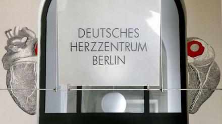 Am Herzzentrum soll eine Ärztin die Organvergabe manipuliert haben.