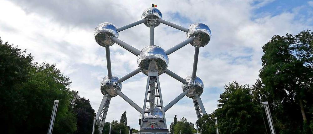 Ein Symbol des Fortschritts sollte das 1958 in Brüssel errichtete Atomium sein. Mehr als die Hälfte des Stroms wird in Belgien in sieben Atomkraftwerken produziert. Drei davon sind wegen technischer Probleme vom Netz gegangen.