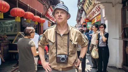Staunend durch die Fremde. Hector (Simon Pegg) will herausfinden, was die Leute glücklich und unglücklich macht.