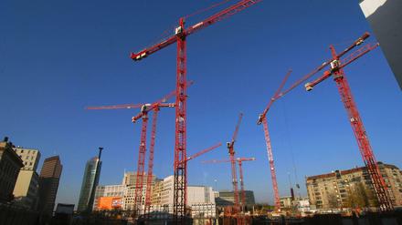 Neubau zieht weiter an. Entwickler von Wohnungen in Berlin und Potsdam profitieren von der hohen Nachfrage nach Wohnraum.
